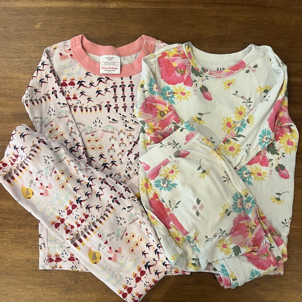 Kids pajamas